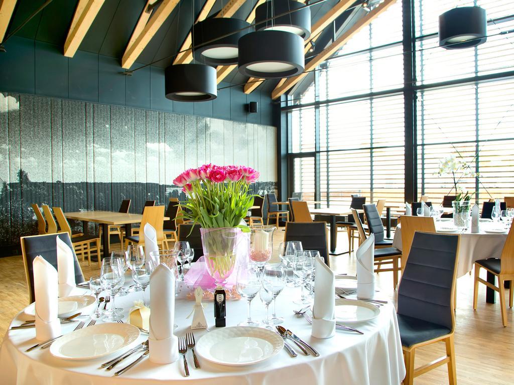 Regatta Hotel Restauracja Spa Познань Экстерьер фото