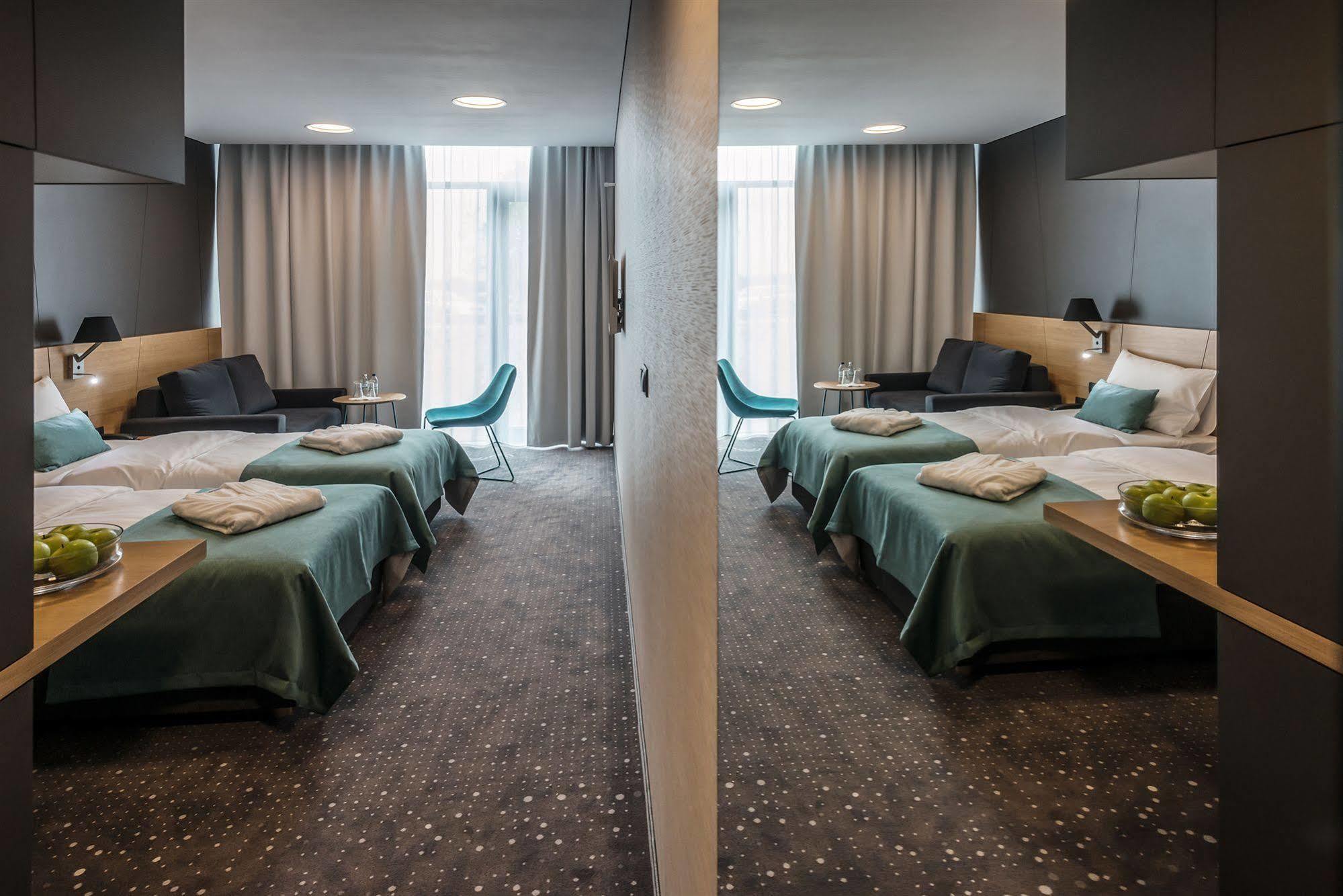 Regatta Hotel Restauracja Spa Познань Экстерьер фото